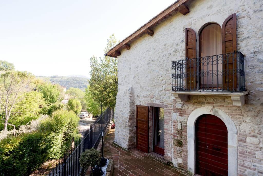 Authentic Villa Surrounded By Nature テルニ エクステリア 写真